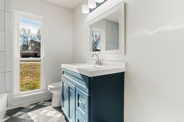 114 Overland Trail, Jacksonville, AR 72076