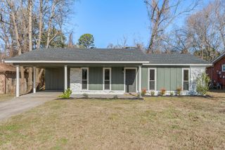 114 Overland Trail, Jacksonville, AR 72076