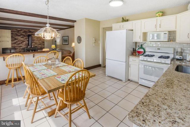 101 WILSON AVE, Blackwood, NJ 08012