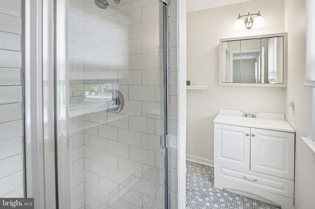 101 WILSON AVE, Blackwood, NJ 08012
