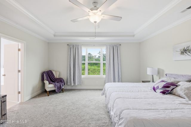 99 W Abaco Way, Hampstead, NC 28443