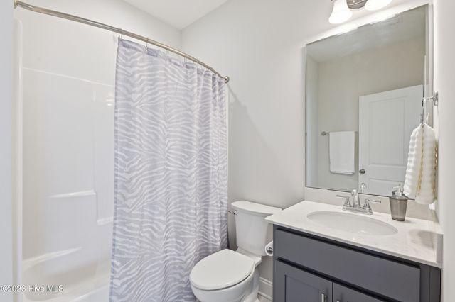 99 W Abaco Way, Hampstead, NC 28443