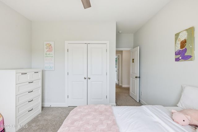99 W Abaco Way, Hampstead, NC 28443