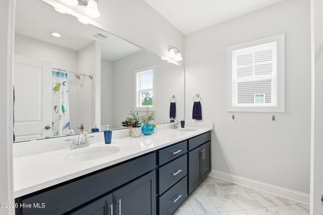 99 W Abaco Way, Hampstead, NC 28443