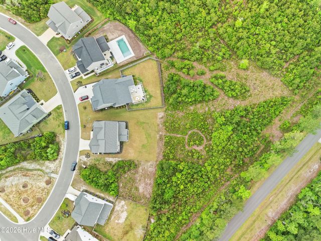 99 W Abaco Way, Hampstead, NC 28443