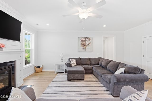 99 W Abaco Way, Hampstead, NC 28443