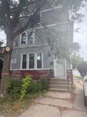 238 Des Plaines Avenue 1, Forest Park, IL 60130