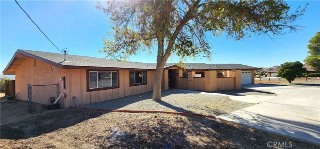 16257 Saint Timothy, Apple Valley, CA 92307