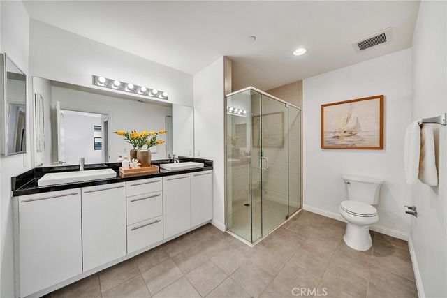 230 S Jackson 206, Glendale, CA 91205