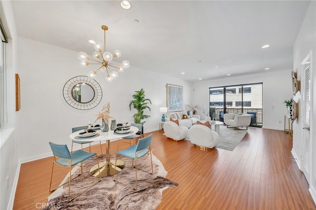230 S Jackson 206, Glendale, CA 91205