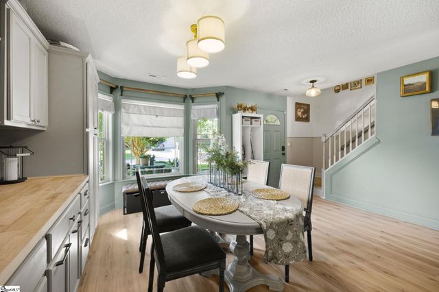 43 Summerdale Drive, Taylors, SC 29687