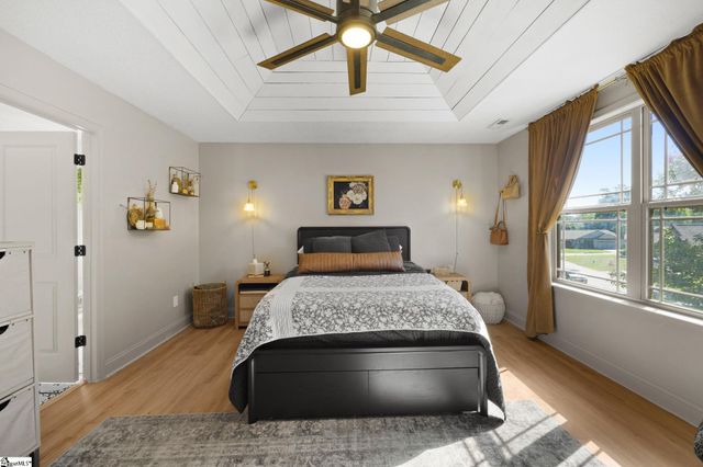 43 Summerdale Drive, Taylors, SC 29687