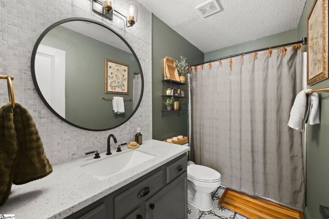 43 Summerdale Drive, Taylors, SC 29687