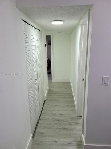 9410 W Flagler St 312, Miami, FL 33174