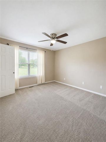 21871 W 116th Place, Olathe, KS 66061