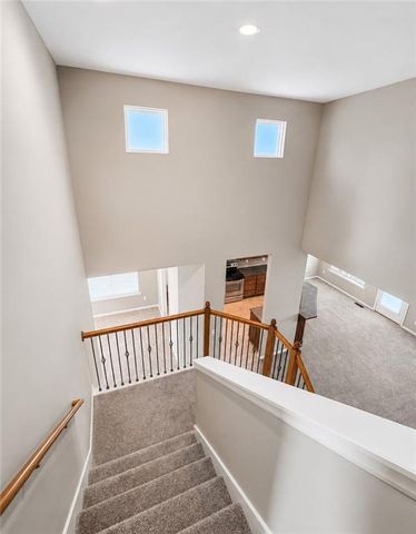 21871 W 116th Place, Olathe, KS 66061