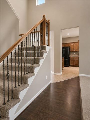 21871 W 116th Place, Olathe, KS 66061