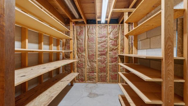 5923 W Tepee Ct, Spokane, WA 99208