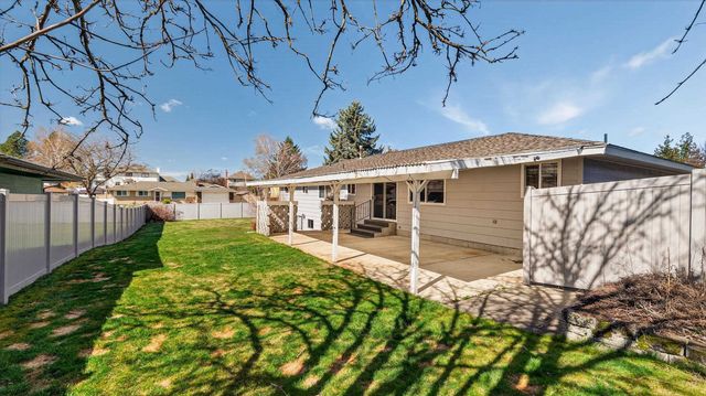 5923 W Tepee Ct, Spokane, WA 99208