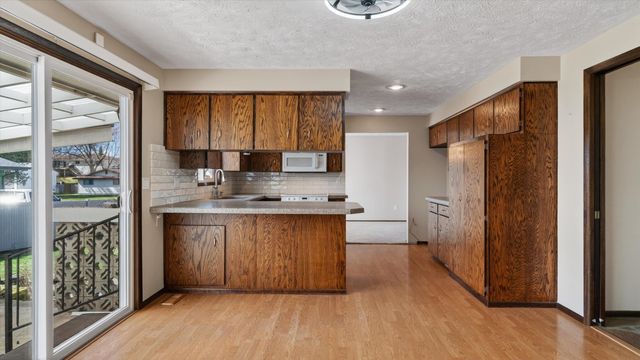 5923 W Tepee Ct, Spokane, WA 99208