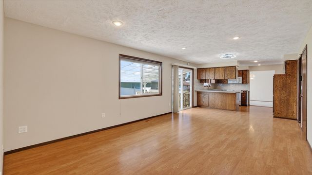 5923 W Tepee Ct, Spokane, WA 99208