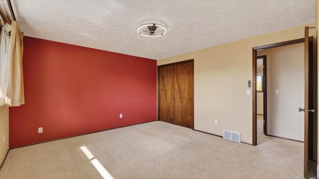 5923 W Tepee Ct, Spokane, WA 99208