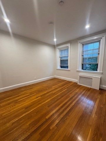 2001 Commonwealth Avenue 25, Boston, MA 02135