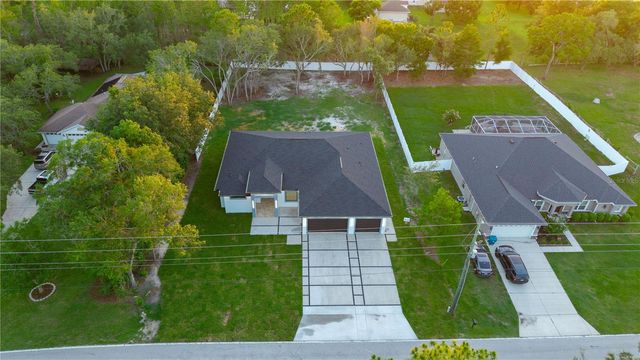 9201 NIGHTINGALE ROAD, Weeki Wachee, FL 34613