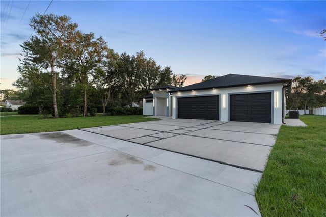 9201 NIGHTINGALE ROAD, Weeki Wachee, FL 34613