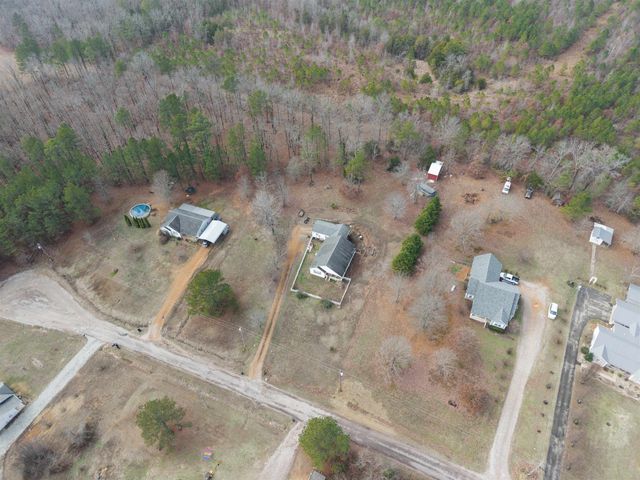 59 TY LN, Michie, TN 38357