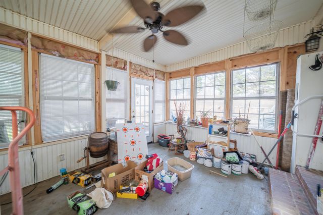 59 TY LN, Michie, TN 38357