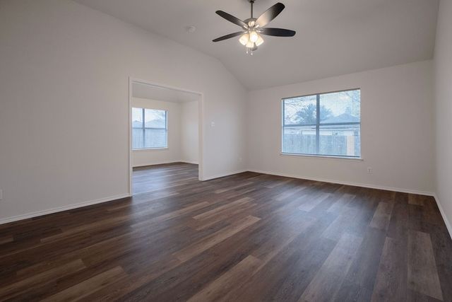 135 Jackson Drive, Terrell, TX 75160