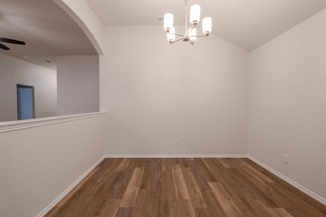 135 Jackson Drive, Terrell, TX 75160