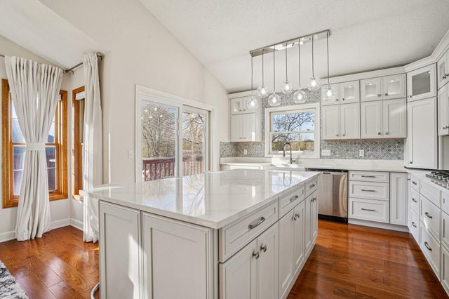 4448 W 144th Street, Savage, MN 55378