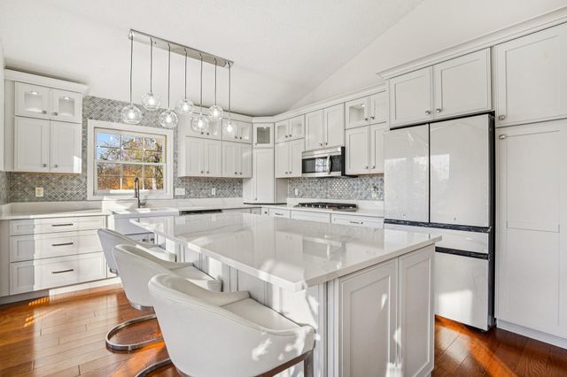 4448 W 144th Street, Savage, MN 55378