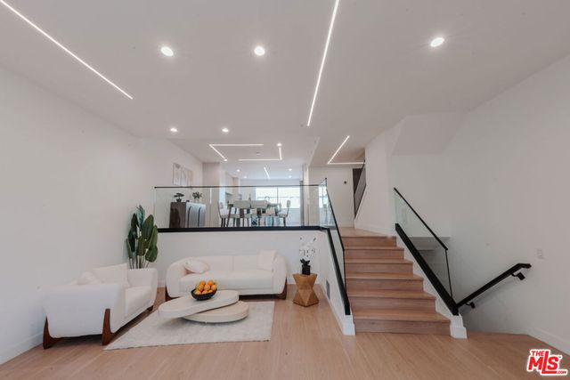 4622 Glencoe Avenue 4, Marina Del Rey, CA 90292