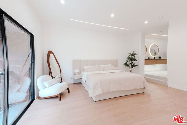 4622 Glencoe Avenue 4, Marina Del Rey, CA 90292