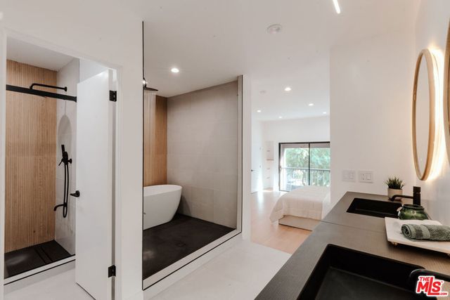 4622 Glencoe Avenue 4, Marina Del Rey, CA 90292