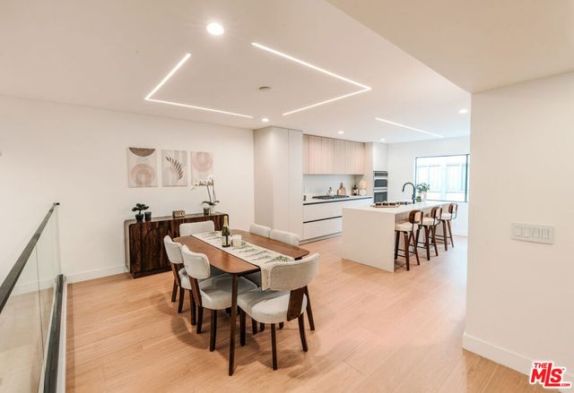 4622 Glencoe Avenue 4, Marina Del Rey, CA 90292