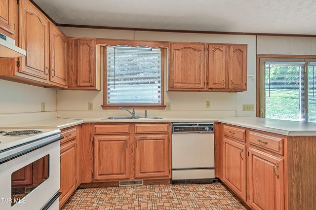 1686 Rock Springs Road, Kingsport, TN 37664