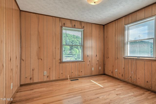1686 Rock Springs Road, Kingsport, TN 37664