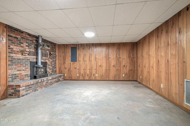 1686 Rock Springs Road, Kingsport, TN 37664