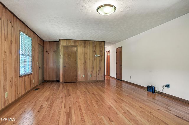 1686 Rock Springs Road, Kingsport, TN 37664