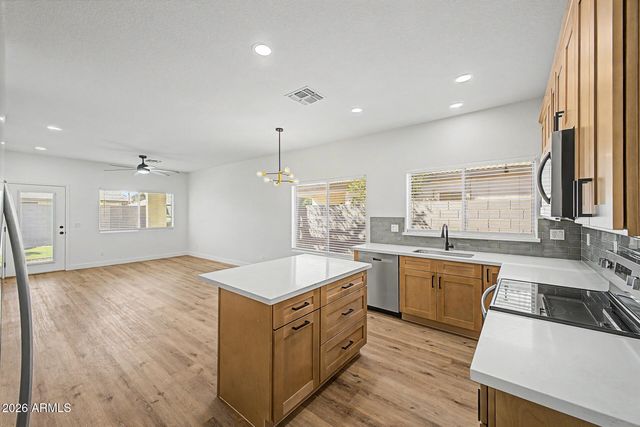 3644 S JOSHUA TREE Lane, Gilbert, AZ 85297