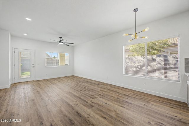 3644 S JOSHUA TREE Lane, Gilbert, AZ 85297