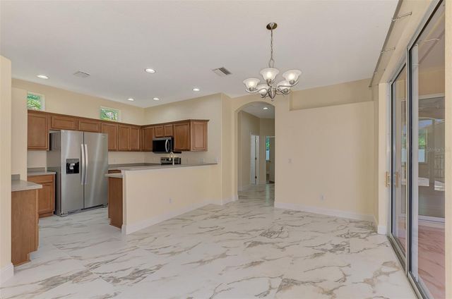 7803 33RD STREET E, Sarasota, FL 34243