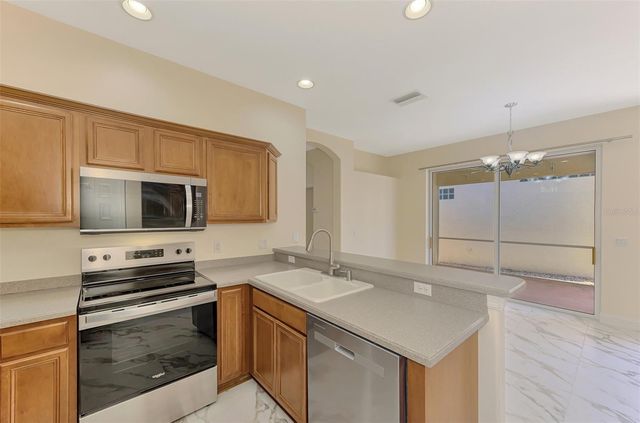 7803 33RD STREET E, Sarasota, FL 34243