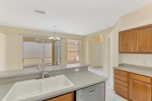 7803 33RD STREET E, Sarasota, FL 34243