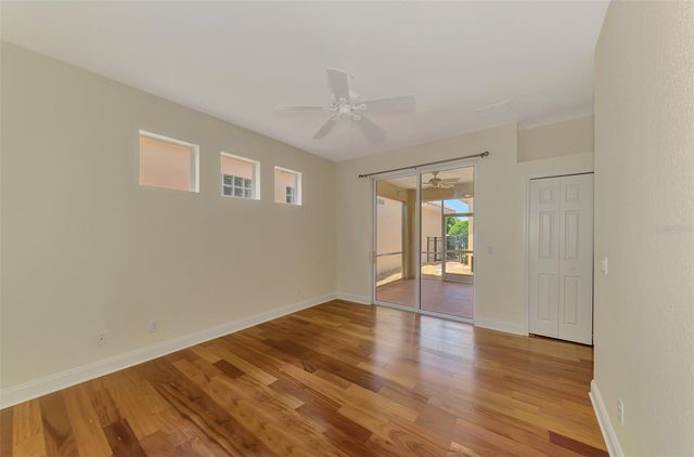 7803 33RD STREET E, Sarasota, FL 34243