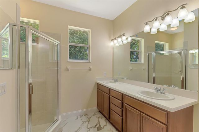 7803 33RD STREET E, Sarasota, FL 34243